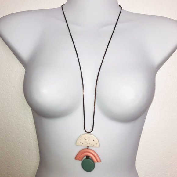 IEBIS Pink & Green Speckle Polymer Clay Necklace - Picture 3 of 11